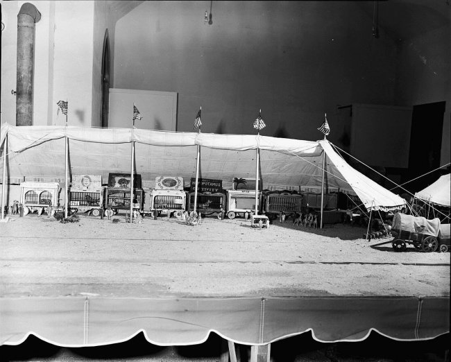 1950sMiniCircus